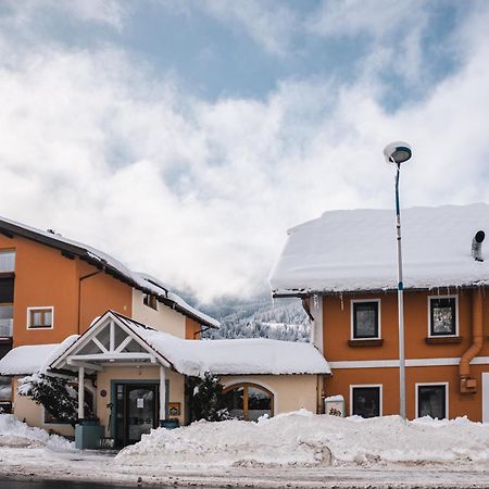 Hotel - Guesthouse Dalnig Bad Kleinkirchheim Eksteriør billede